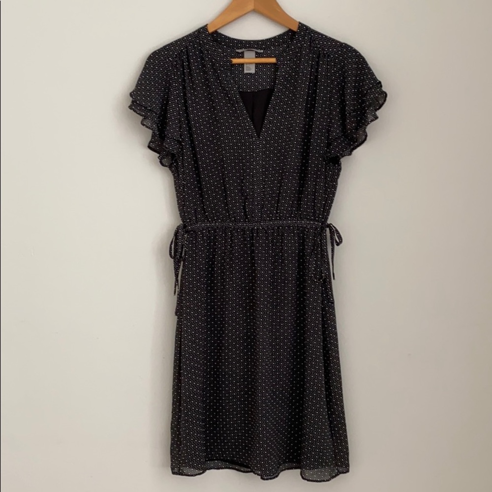 Beautiful black and white dress.